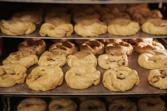 Taralli Napoletani 'Nzogna e Pepe" Leopoldo Infante Napoli